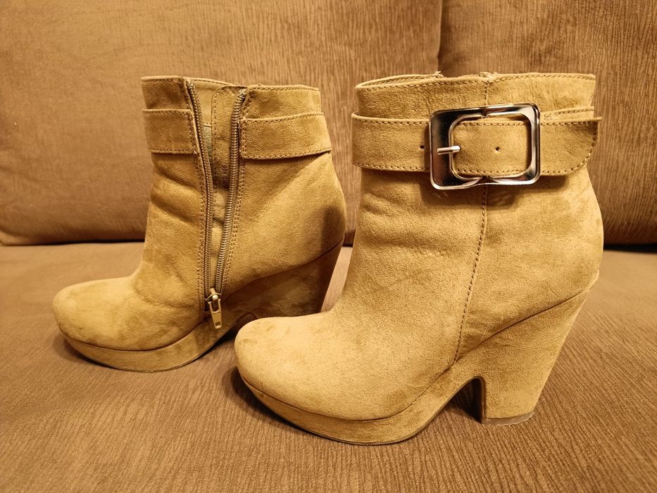 Kozaki Deichmann rozmiar 36