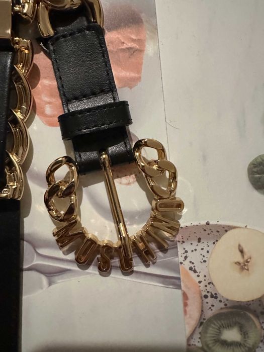 Pasek H&M Moschino złoty łańcuch z czarną skórą