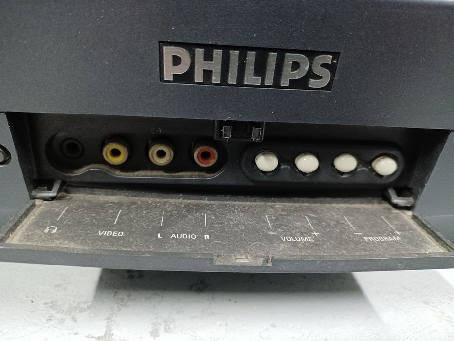 Tv Philips preta