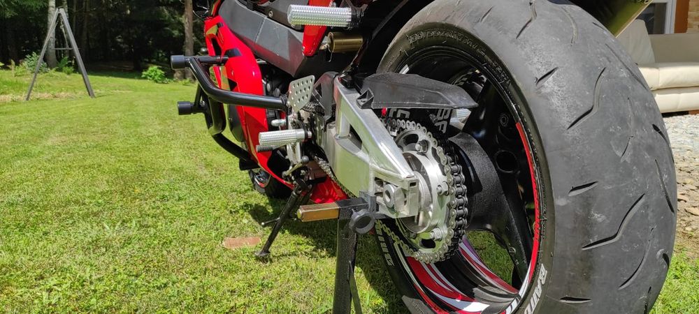 Honda CBR 954RR FIREBLADE zadbana