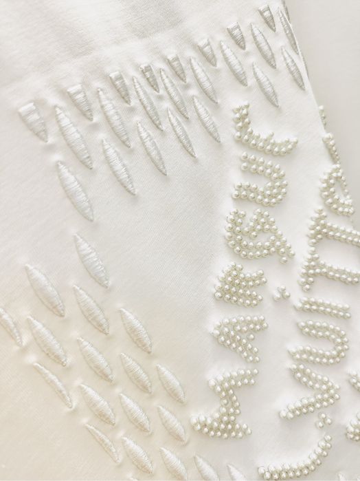 Biały tshirt koszulka z perełkami louis vuitton