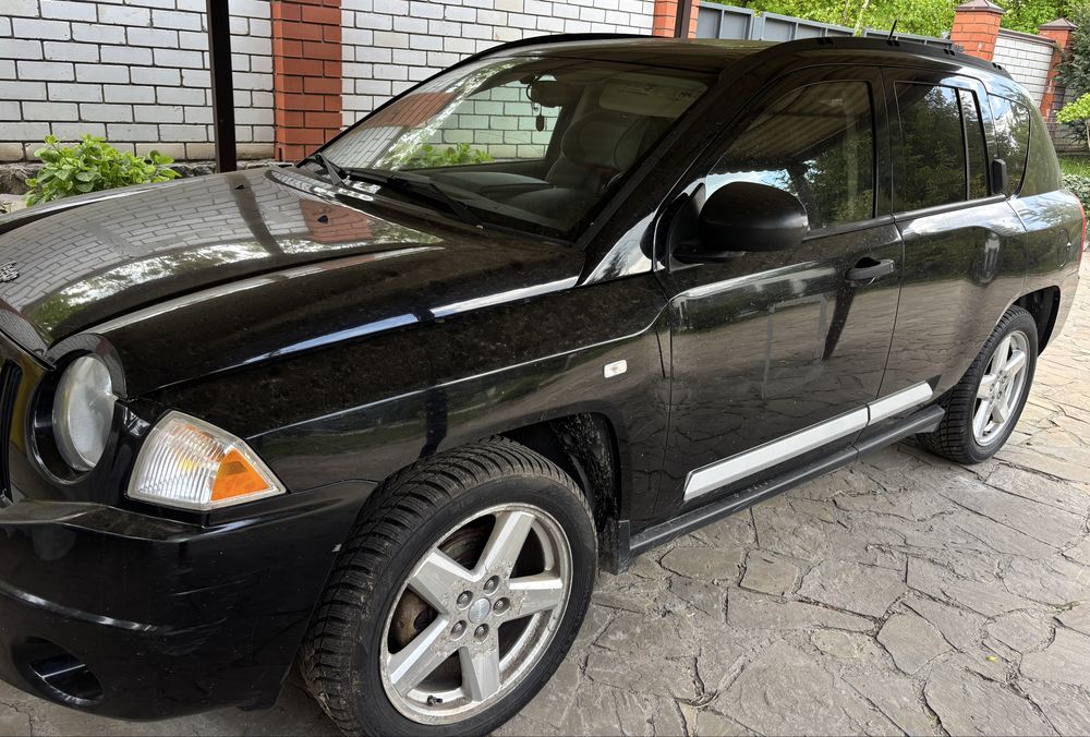 Jeep Compass бензин