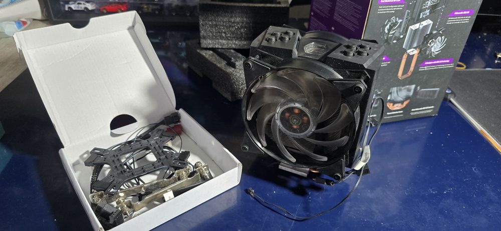 CPU cooler masterairMA410M