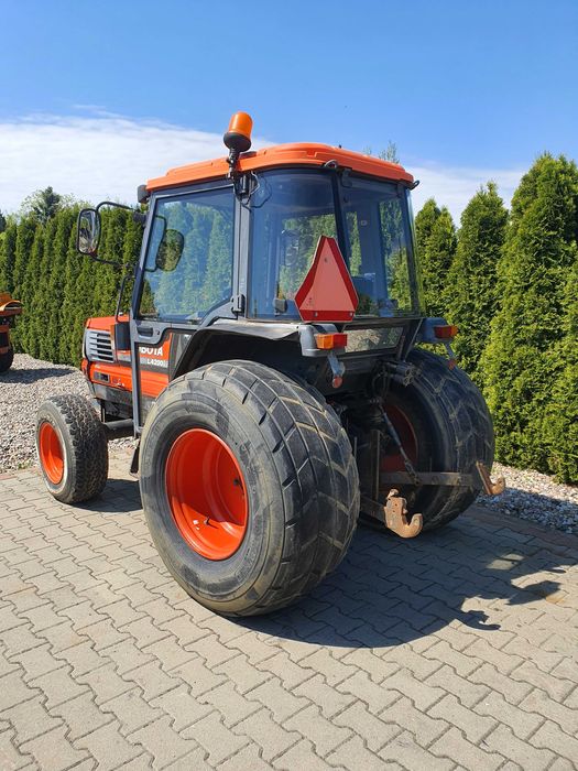 Kubota L4200 CIĄGNIK TRAKTOR Sadowniczy Ogrodniczy Komunalny  4X4 4 Cylindry Yanmar