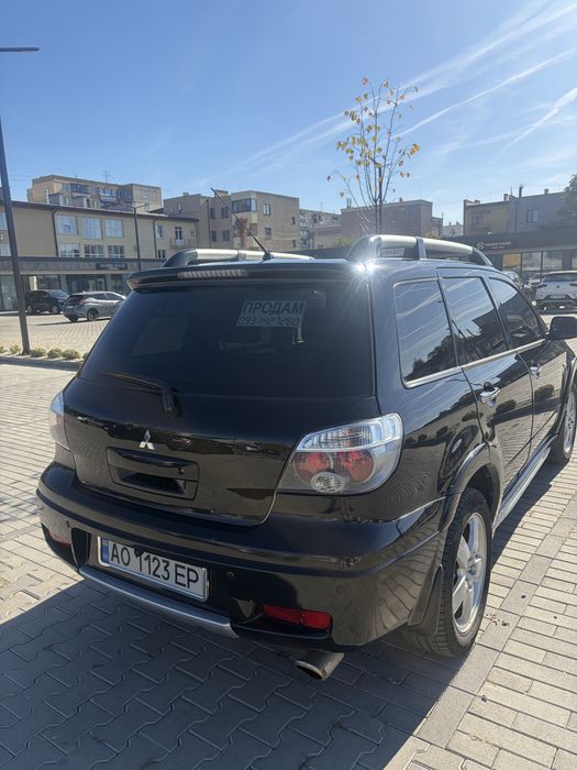 Продам мітсубісі аутлендер