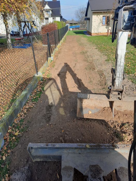 Usługi minikoparką, wozidlo, wywrotka, ziemia