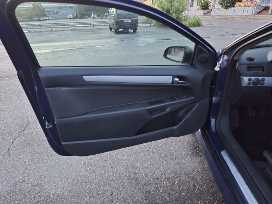 Продам Opel Astra H  в отличном состоянии