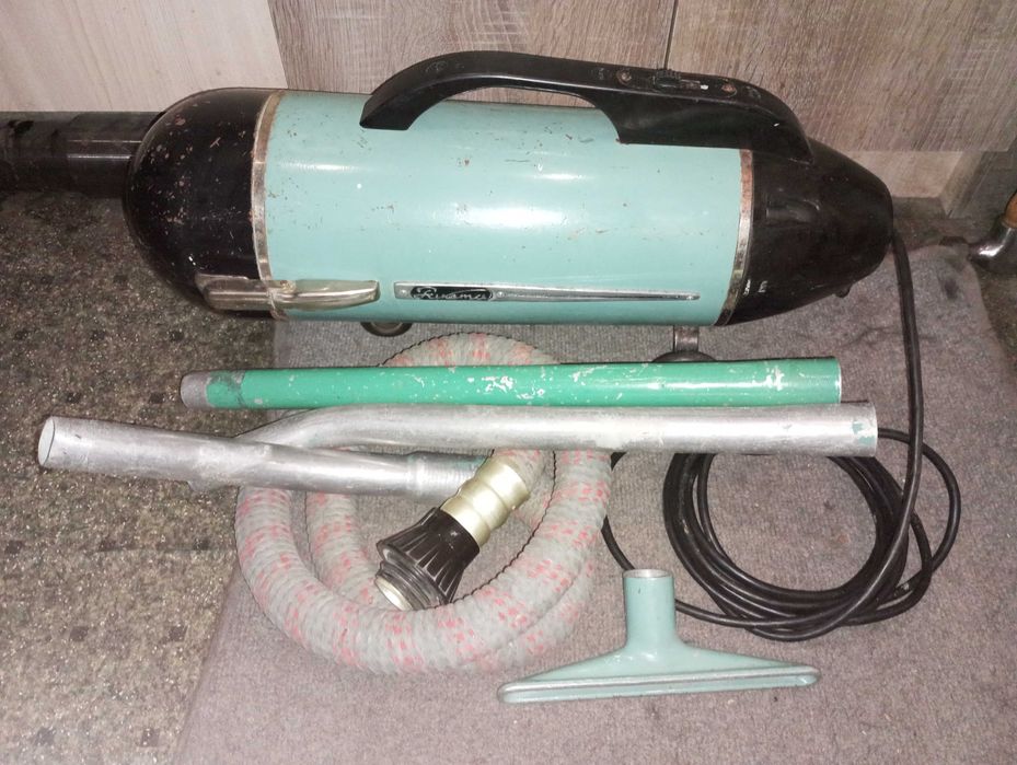 Пылесос Ракета 1966 г.в. 360W рабочий комплектный