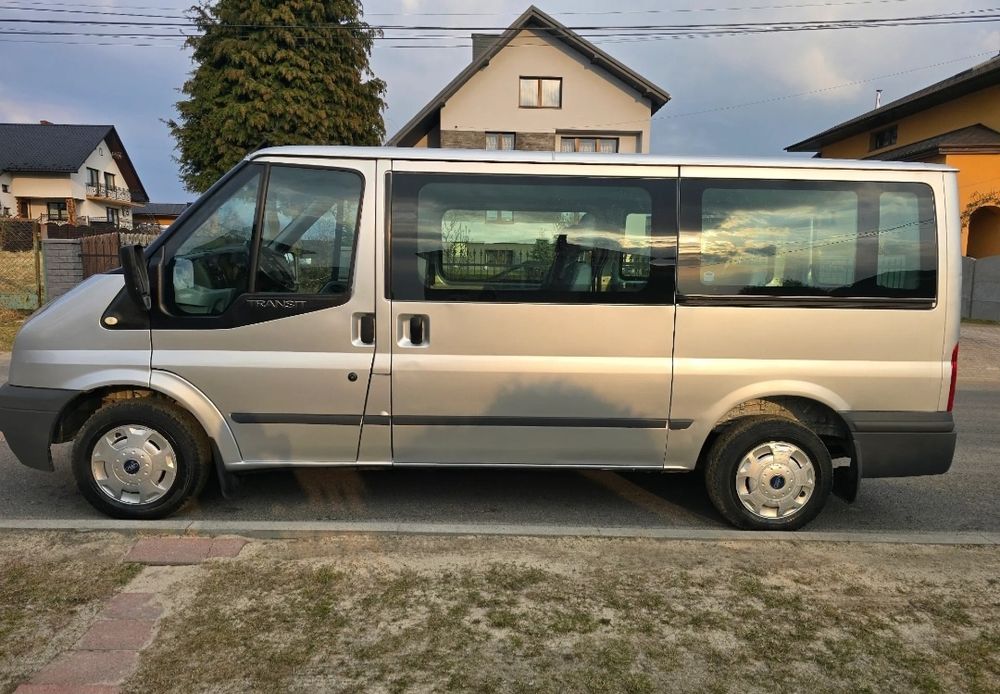 Продам Ford Transit пассажирный