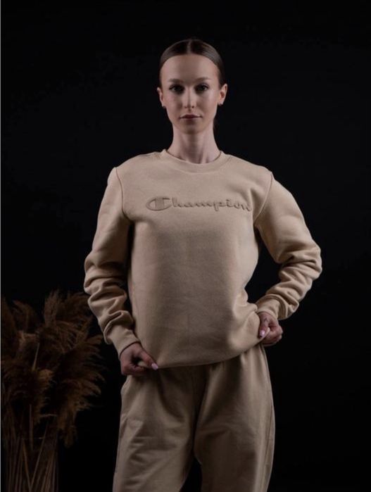 Жіночій костюм Champion  ,xs,s