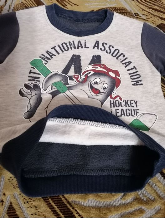 Батник для мальчика  на флисе 92р.