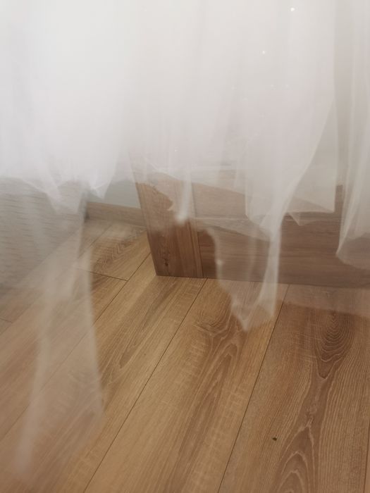 Suknia ślubna z kryształami Swarovskiego