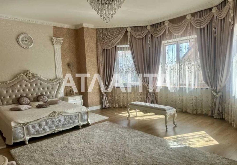 Эксклюзивный дом в элитном районе вблизи моря!