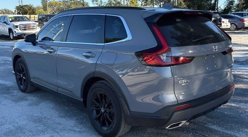 Honda CR-V Hybrid Sport-L      2024