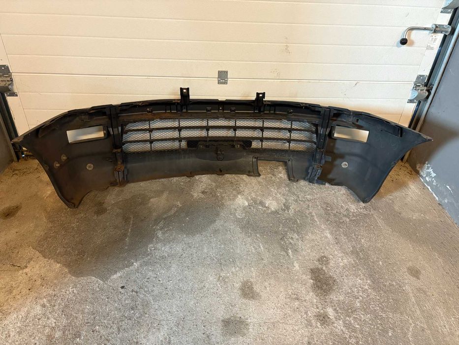 Para Choques Frontal Mitsubishi L400 de 1999