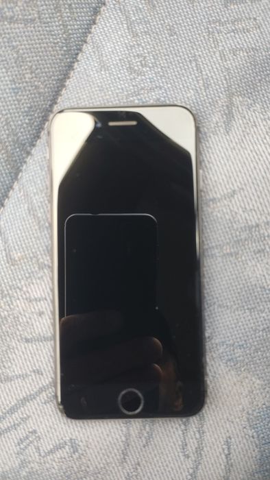 iPhone 8 64gb ok
