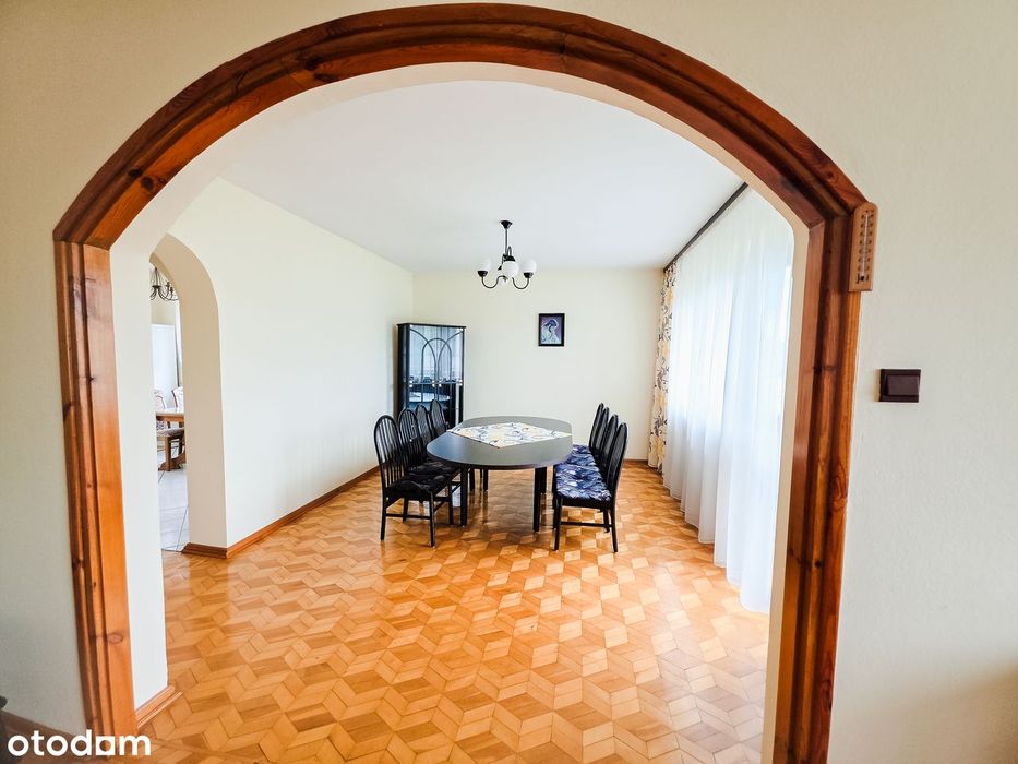 Przestronny dom z dużą działką i budynkiem gospodarczym — Kuznocin - Widok 5