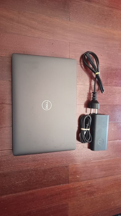 Portátil Dell Latitude 5300