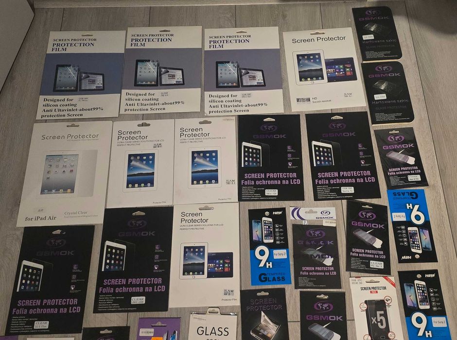 Zestaw pokrowców i folii do starszych telefonów – PO LIKWIDACJI SKLEPU