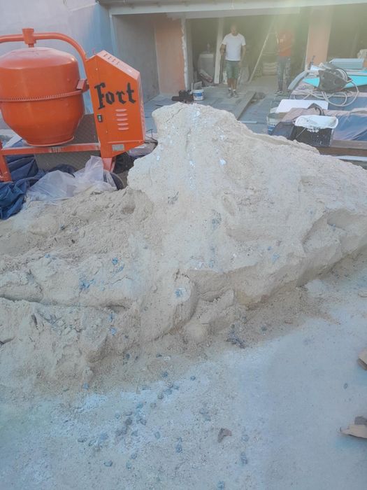 Faço cargas e descargas de entulho