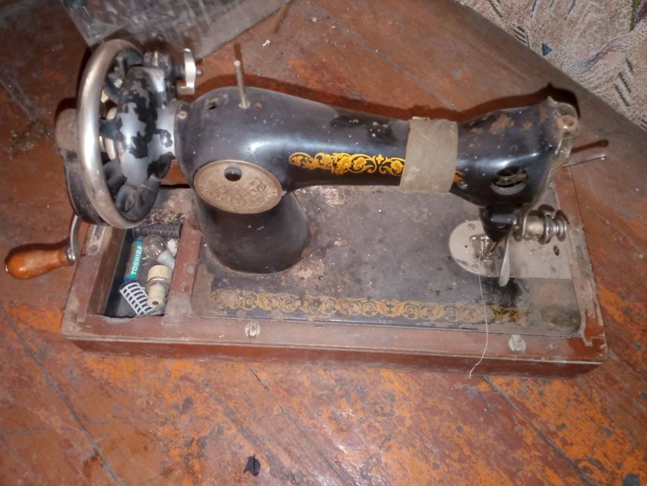 Продам  1000грн.