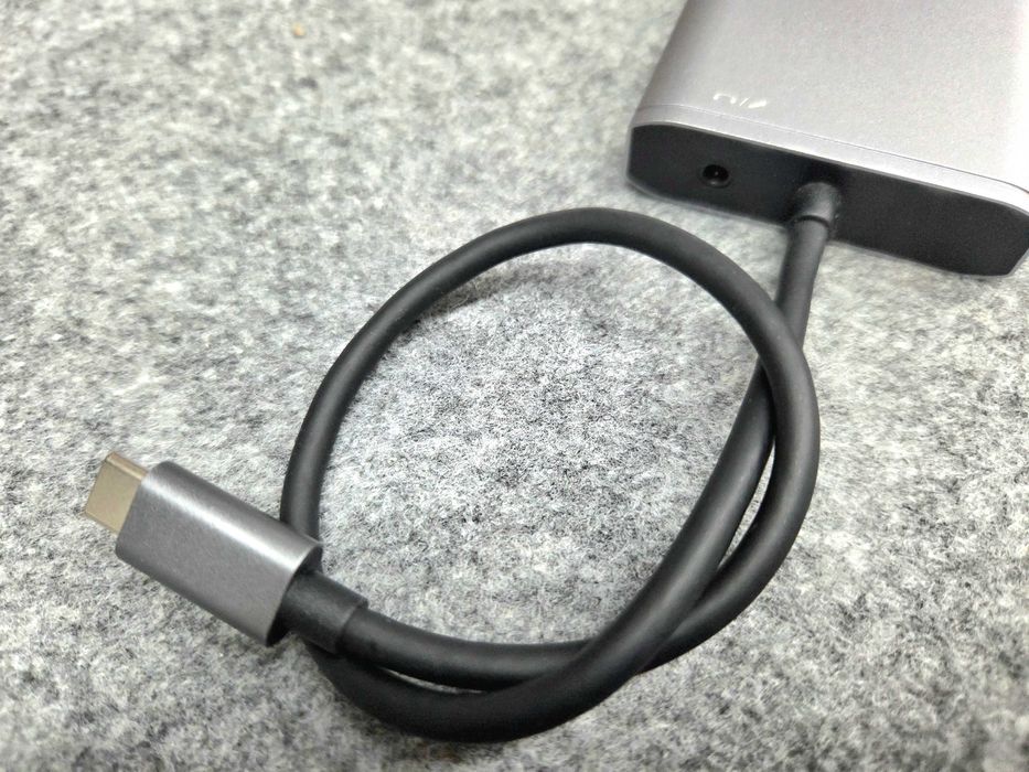 Hub USB-C VVB VB038 com HDMI, DisplayPort, Ethernet e leitor de cartões