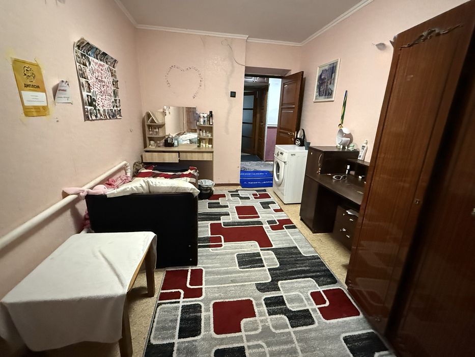 Продаж квартири 3 кім.по вул.Головатого( можливо під комерцію) - Вид 4