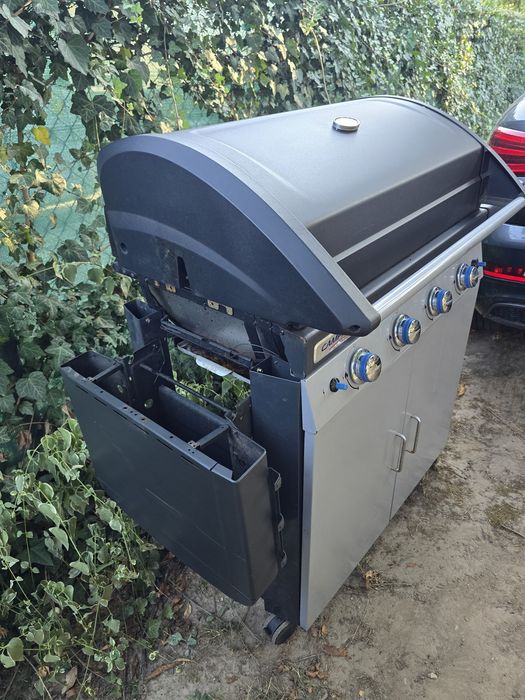 Grill gazowy Firmowy Stan Bardzo Ładny. GRIL GAZOWY  OKAZJA
