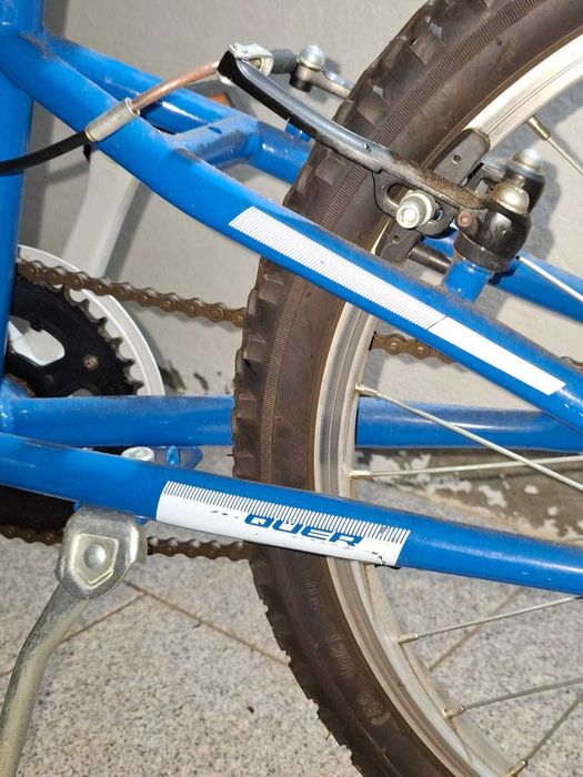 Bicicleta azul roda 20