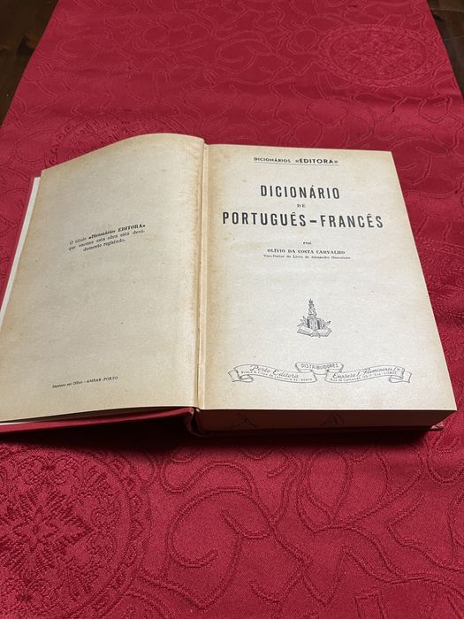 Dicionário Português-Francês