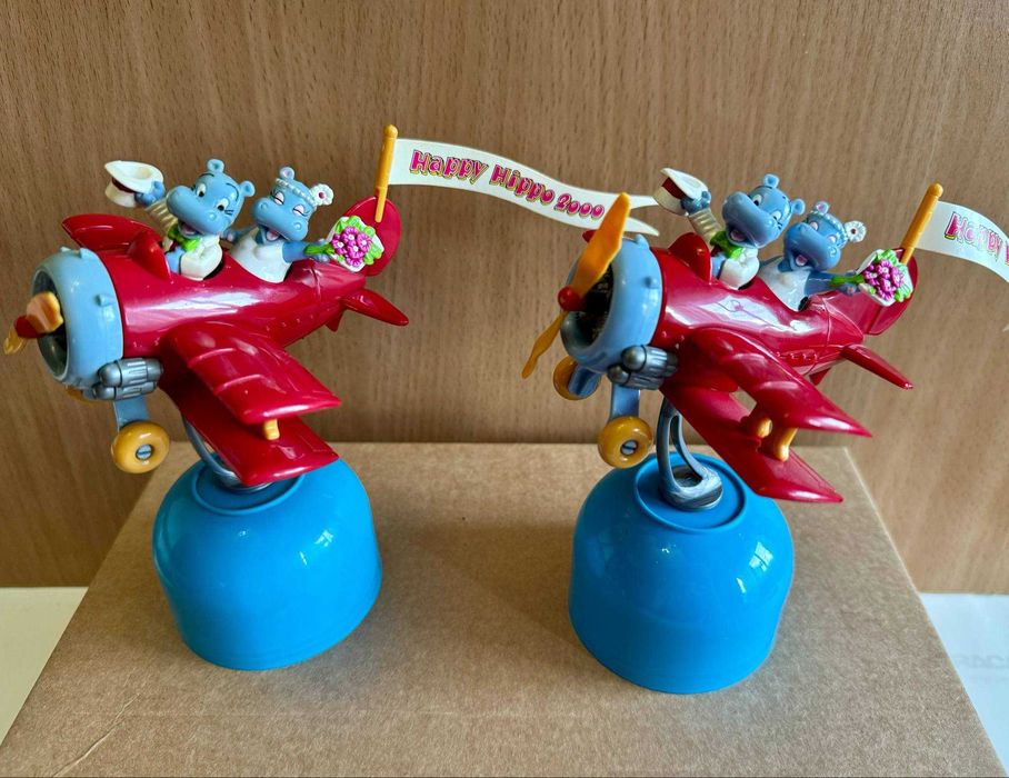 Kinder maxi Hippo, Кіндер максі бегемоти