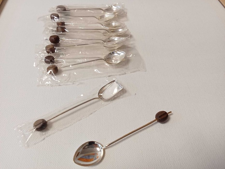 Colheres de Café em Prata com Aplicação  de grão de café