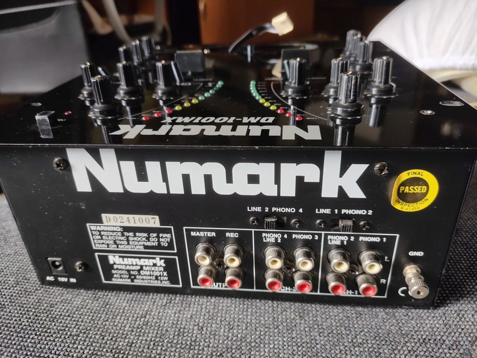 Mixer Numark DM-1001 MX