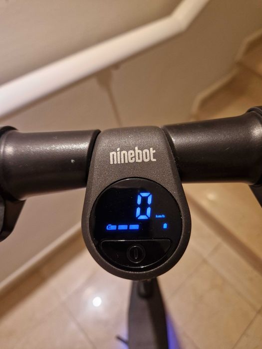 Vendo trotinete eletrica Ninebot by Segway