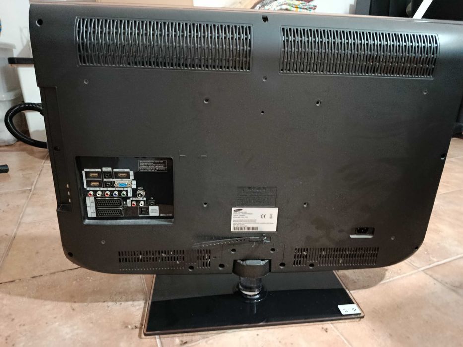 TV Samsung 32" Usado