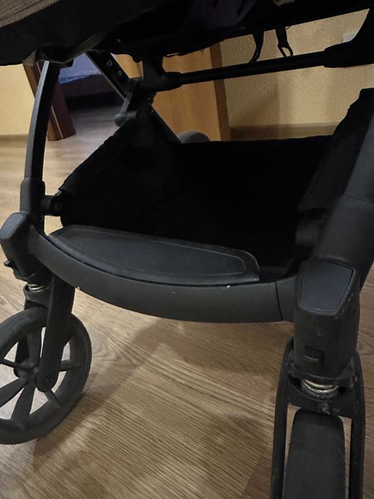 Продам дитячу візочок BabyHit Impulse (Light Grey) — в дуже доброму стані