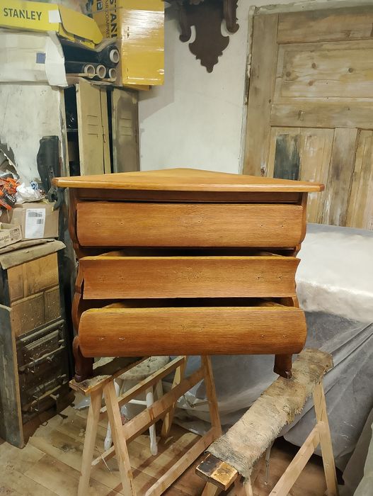 Komoda narożna antyk 62