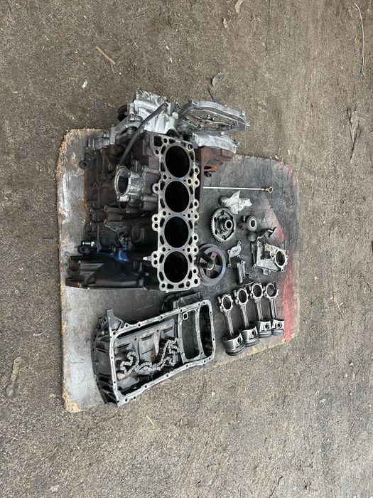 Двигун Нісан Х Трейл Т 30 2.2 дизель по запчастинах