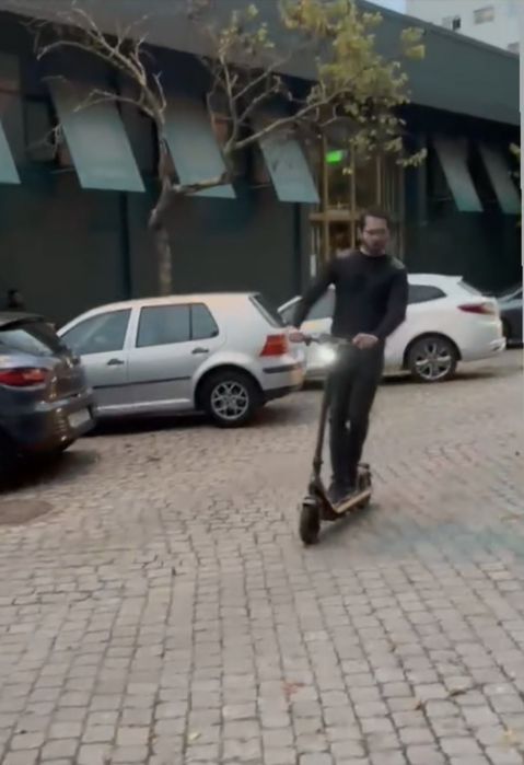 Trotinete Elétrica NIU KQi2 Pro Cinzenta