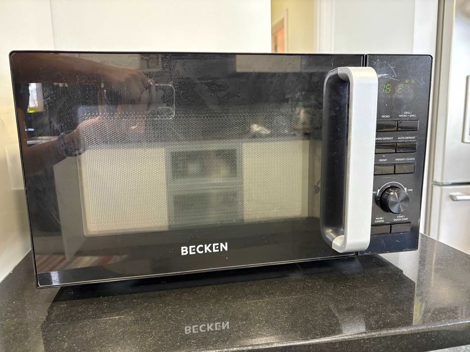 Microondas Becken
