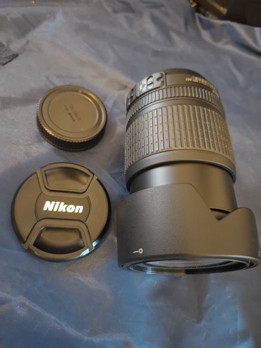 Nikon AF-S DX NIKKOR 18-105mm f/3.5-5.6G ED VR