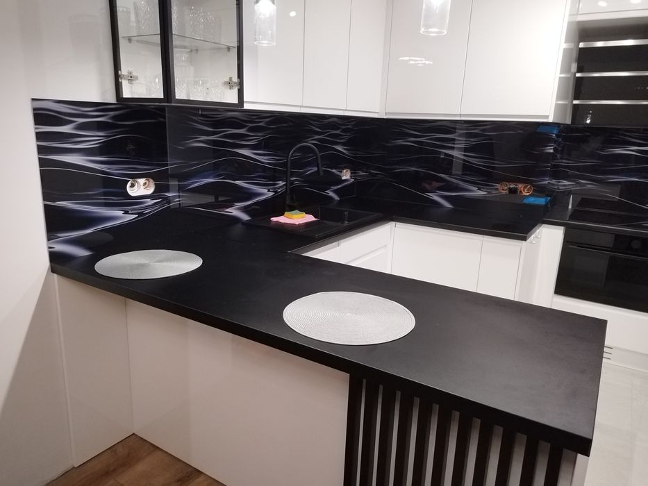 Panel szklany z grafiką OSTRZESZÓW lacobel lustro