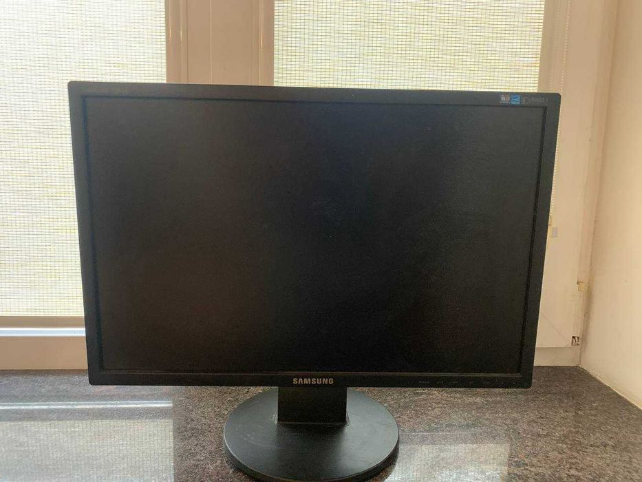 Монітор Samsung  SyncMaster 2243nw для офісу