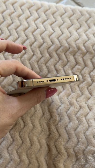 Iphone 14 Pro Max 128Gb Dourado como novo
