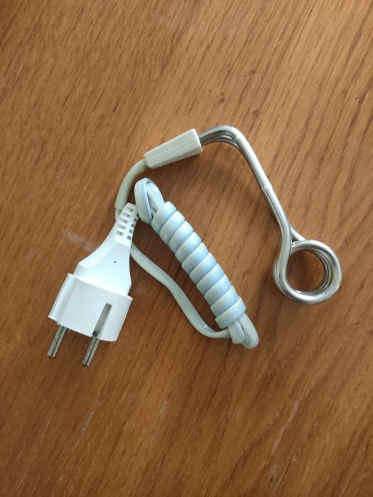 Grzałka elektryczna turystyczna