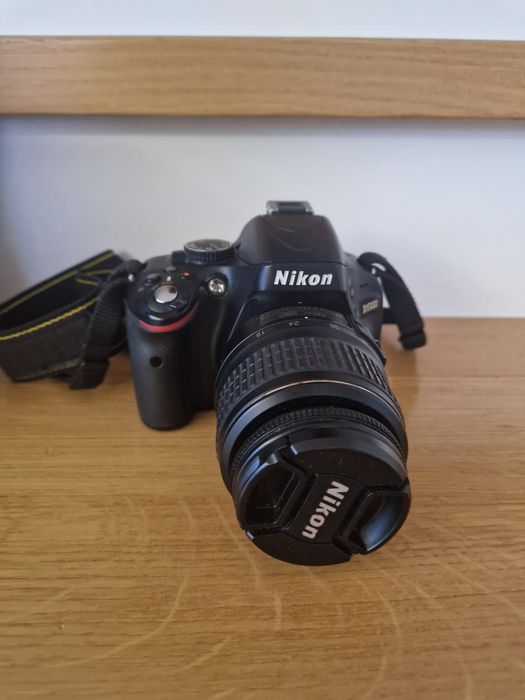 Aparat lustrzanka Nikon D5100 + obiektyw NIKKOR DX 18-55mm