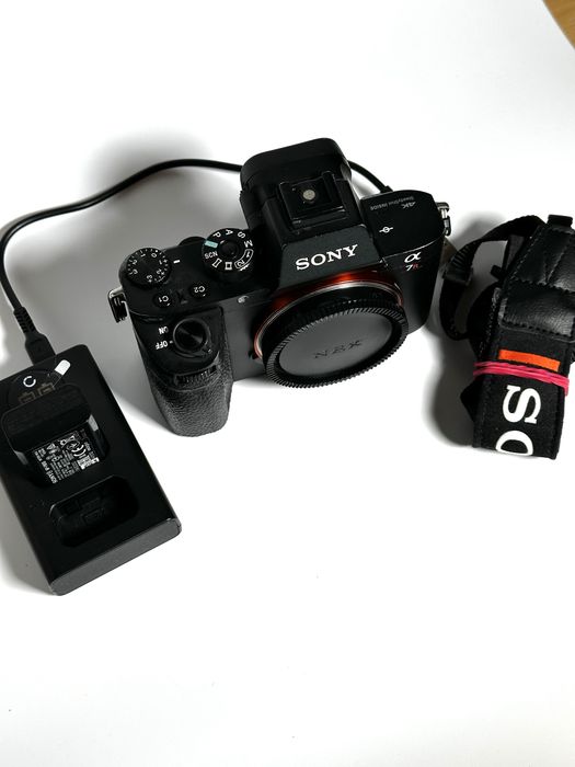 Sony Alpha A7R II - Câmara Mirrorless Full-Frame 42,4 MP