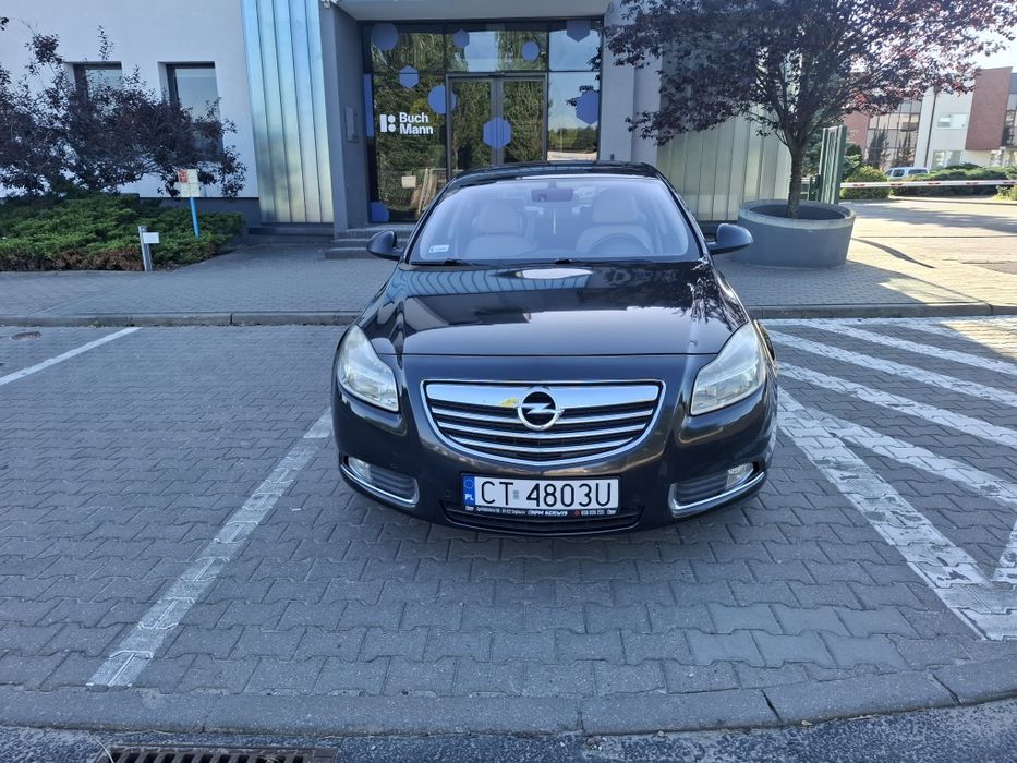 Opel Insigia  2010 rok