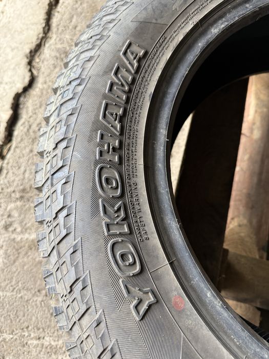235/65 R17 Yokohama Geolandar A/T 2шт. 99% 9+мм