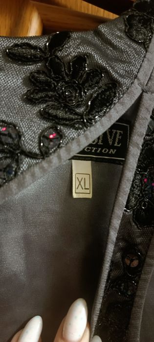 Платье очень нарядное